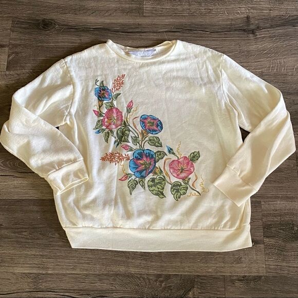 VINTAGE Handpainted floral crewneck top size L - Picture 2 of 9